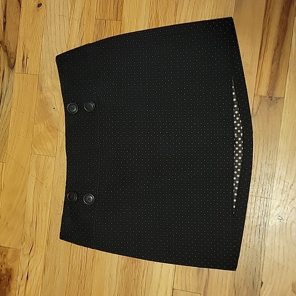 Polka Dot Lined Mini-Skirt (Express Sz 6) - Picture 1 of 5